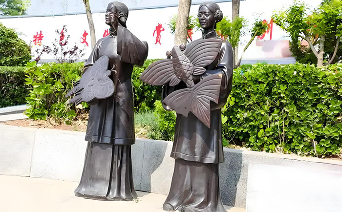 以銅為墨,鐫刻時(shí)代精神 —— 優(yōu)藝雕塑專(zhuān)注銅雕三十年